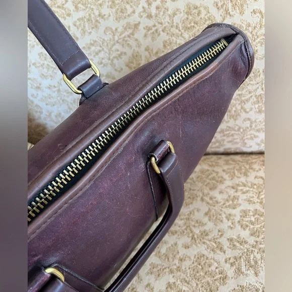 Vintage COACH Attache Burgundy New York City Leather Briefcase Portfolio 5060
